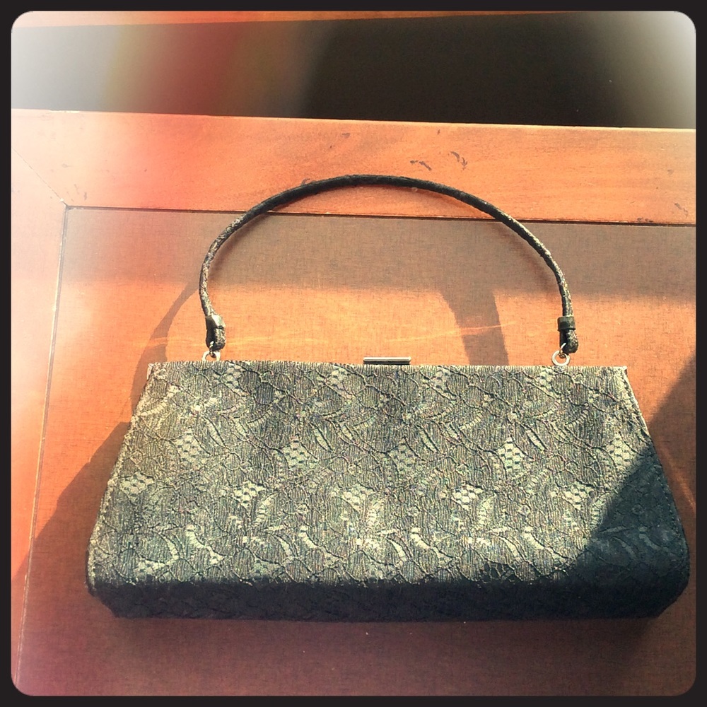 Black purse